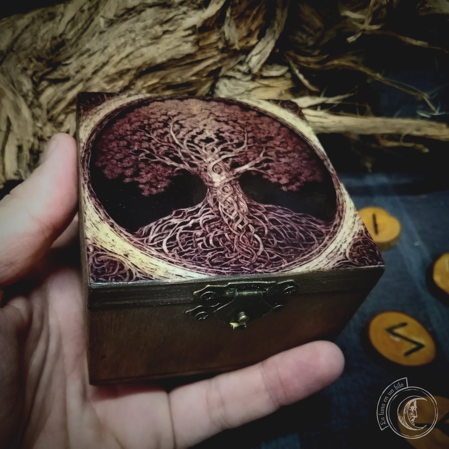 Small Wooden Box - Yggdrasil -