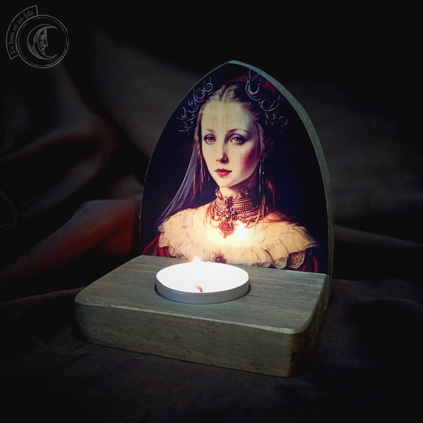 Elizabeth Bathory - Candle Holder -