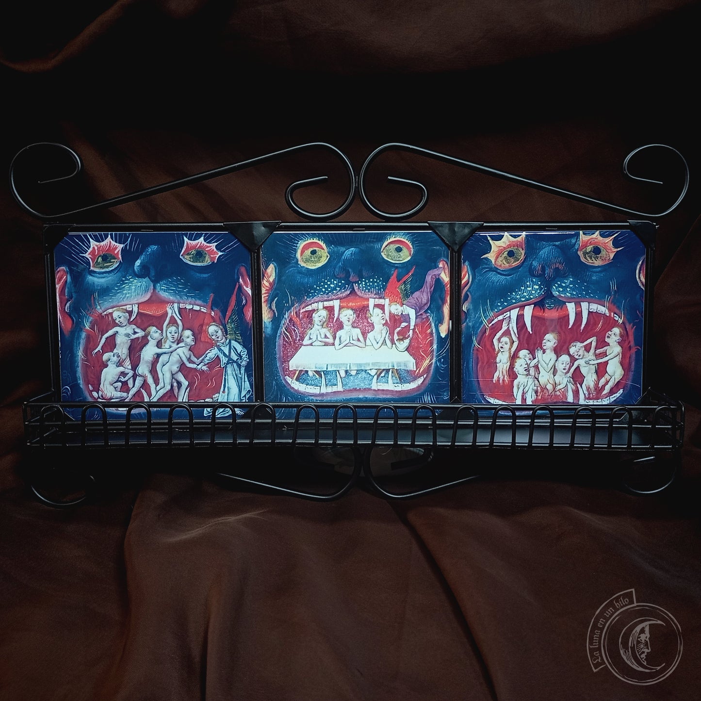 Wire iron shelf - 3 Mouth of Hell - Hellish decor set