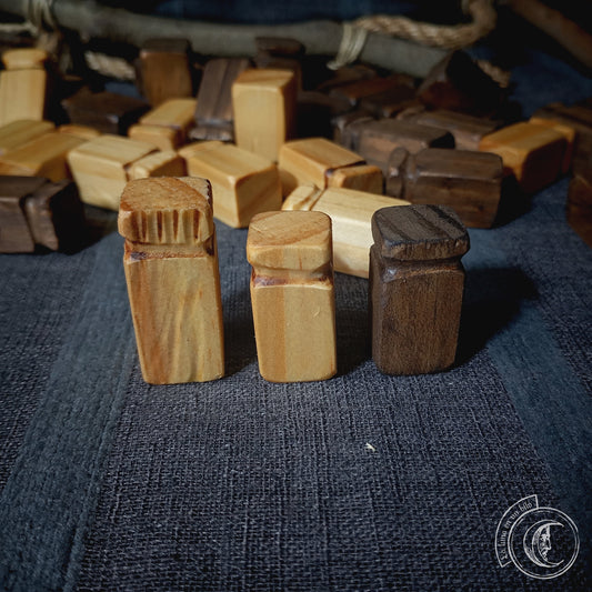 Hnefatafl / Tablut - Carved Game Pieces
