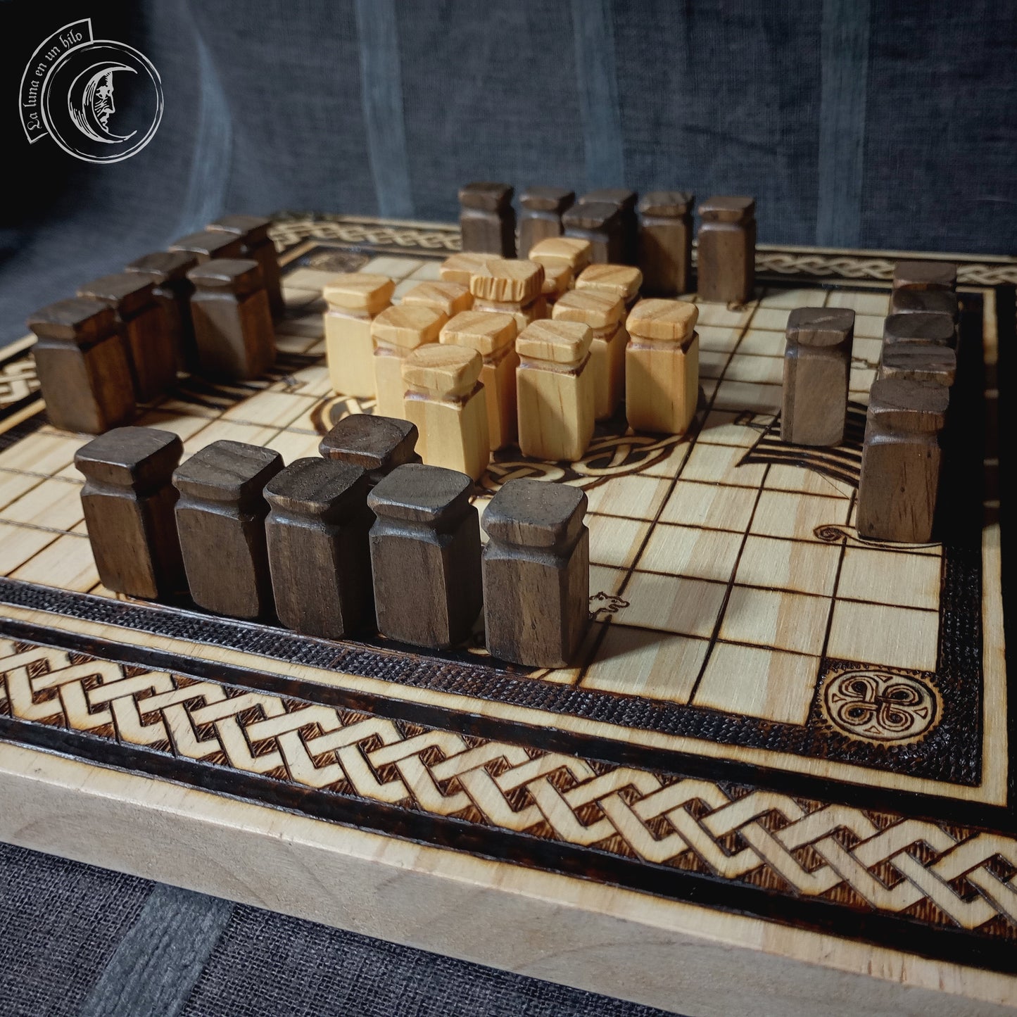Hnefatafl - the viking chess