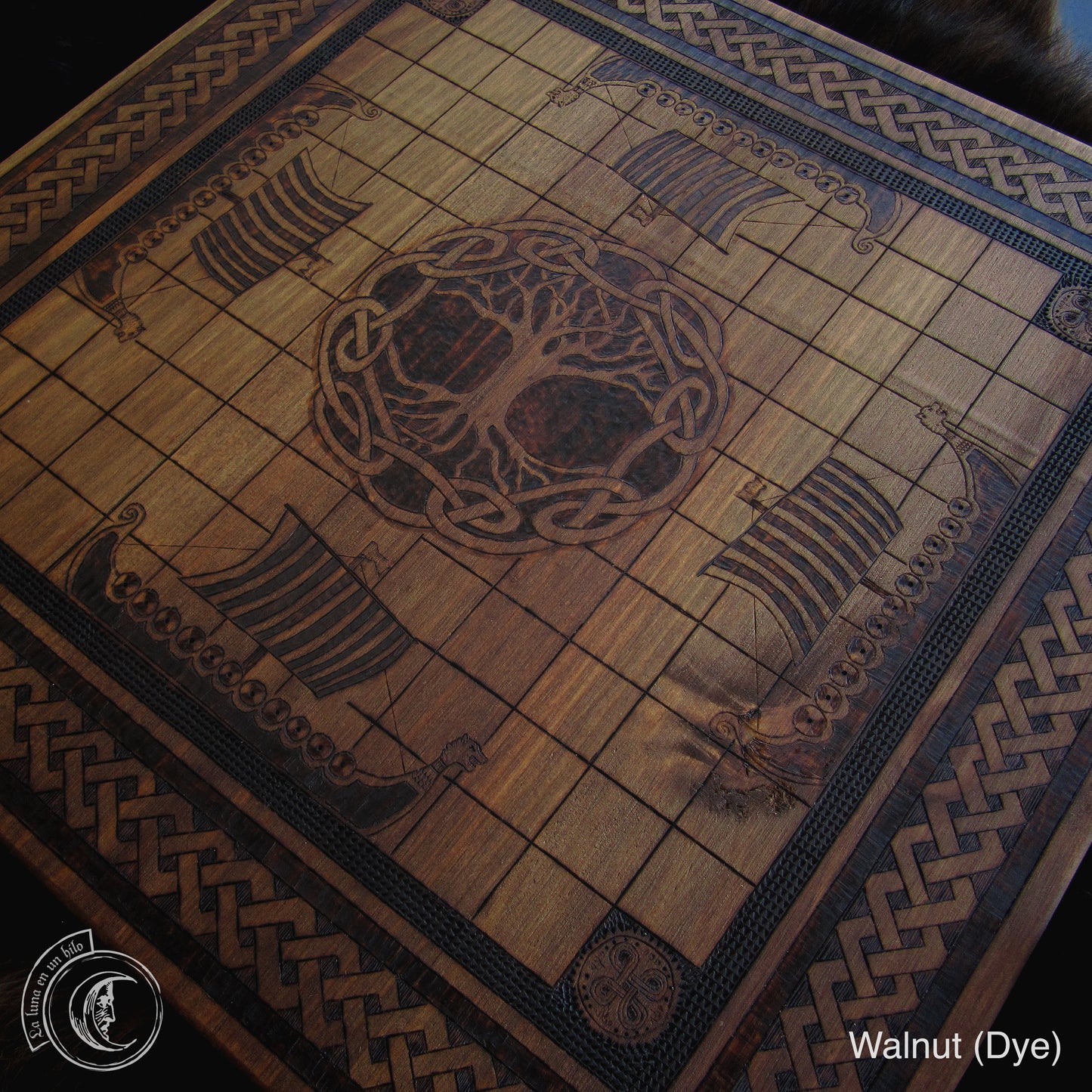 Hnefatafl - the viking chess