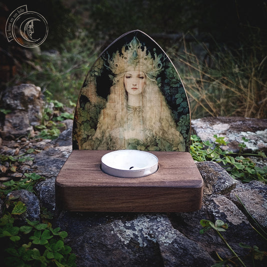 Živa Goddess - Candle Holder -