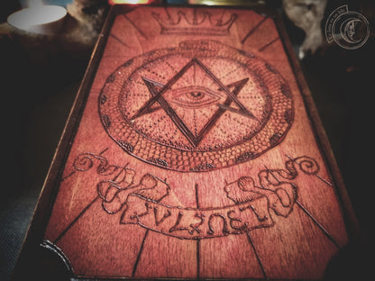 Tarot jewelry box - Thelema Ouroboros -