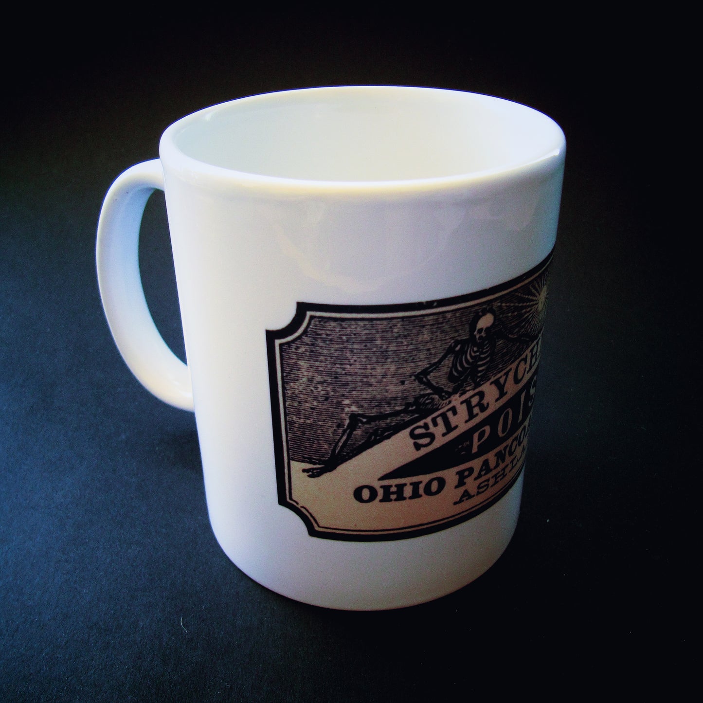 Vintage ceramic mug 11 oz - Strychnine -