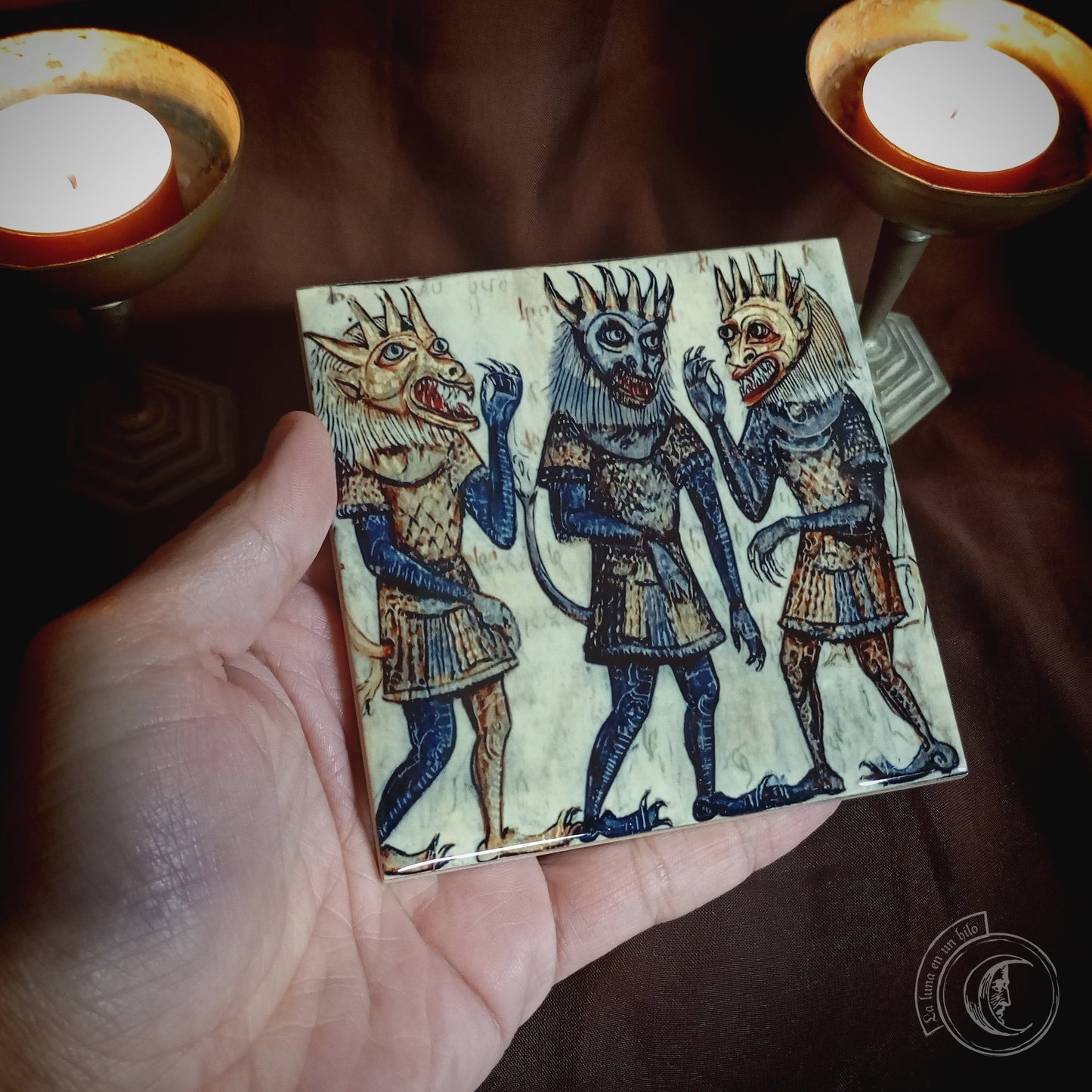 Démons médiévaux VIII - Décor en carreaux de céramique -