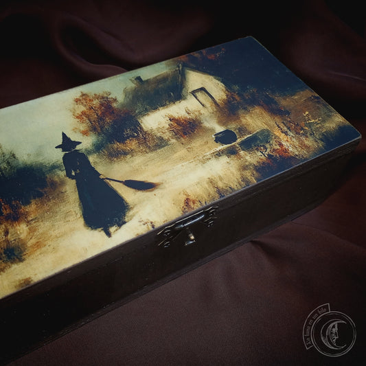 Wooden Chest - Witch -