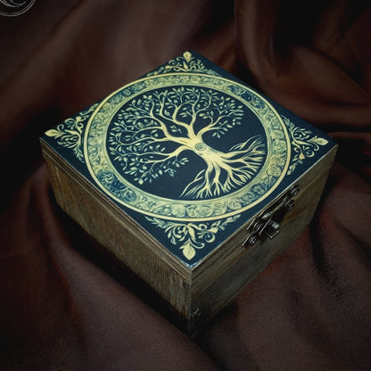 Small Wooden Box - Wisdom Tree -