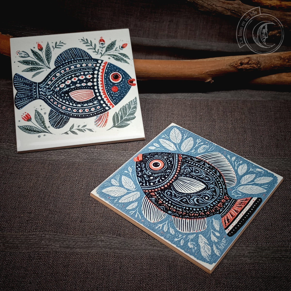 2x Piastrelle in ceramica in stile folk scandinavo con pesci nautici