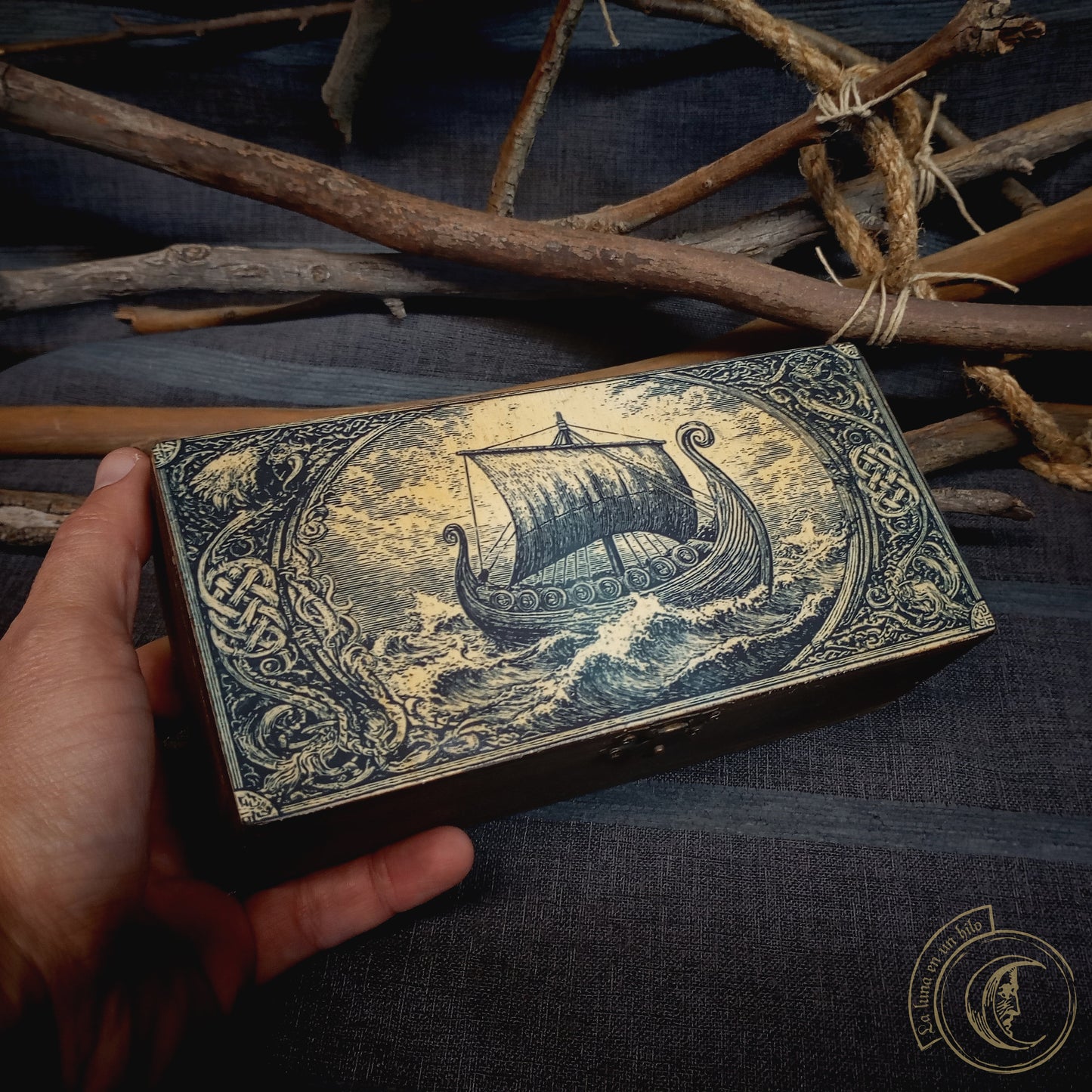 Holztruhe – Drakkar – Wikinger-Dekor-Kollektion