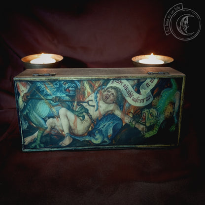 Mittelalterliche Höllenkunst Holzbox – Seele des Lazarus und Dämonen –